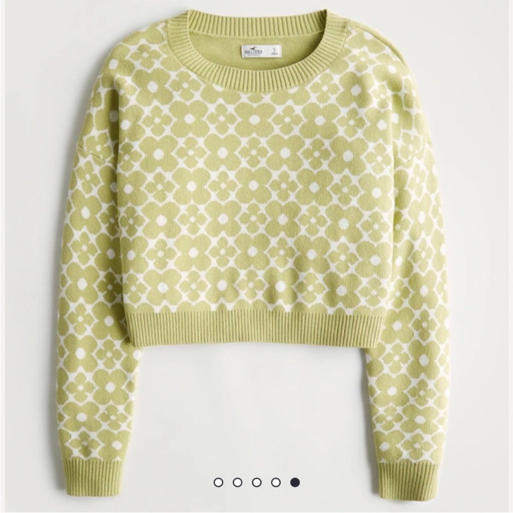 Hollister Long Sleeve Green & White Flower Cropped Sweater women’s size XS
